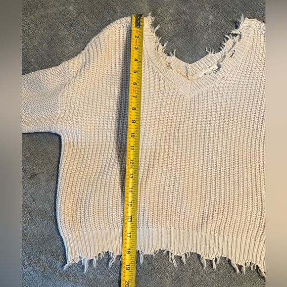 Jessica Simpson Off White Cotton Sweater - Picture 8 of 9